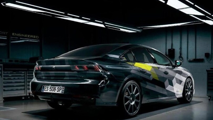 Peugeot 508 Sport Engineered: gli scatti