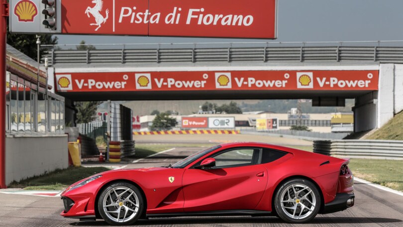 Coronavirus, Ferrari limita le attività per precauzione