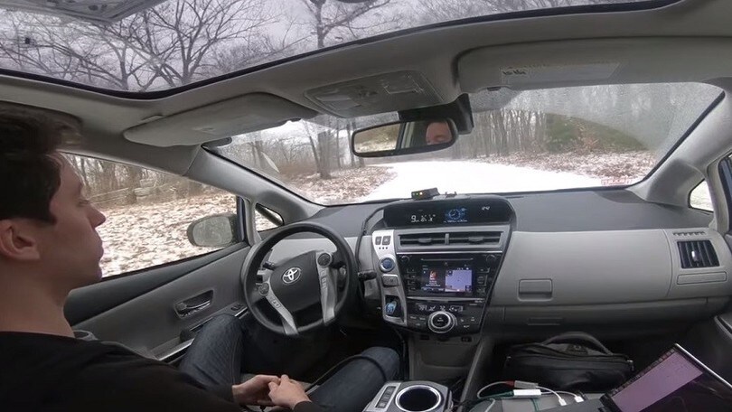 Guida autonoma, il GPR fa comunicare auto e terreno VIDEO