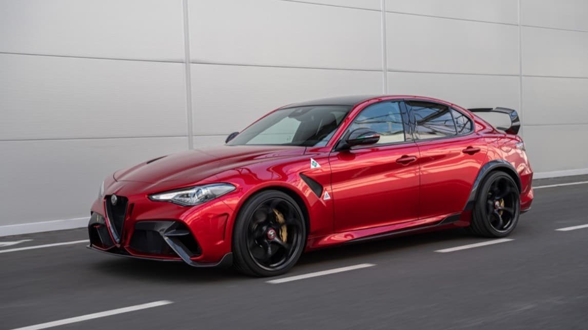 Alfa Romeo Giulia GTA e GTAm: gli scatti