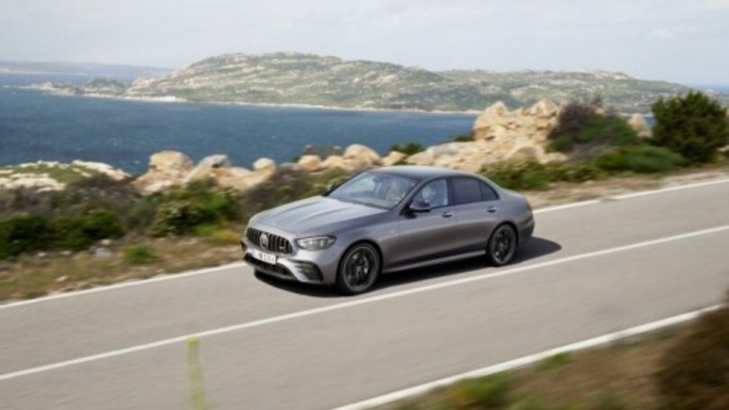Nuova Mercedes Classe E: gli scatti