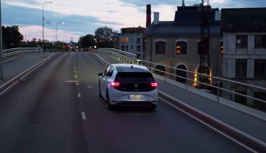 Volkswagen ID.4 VIDEO