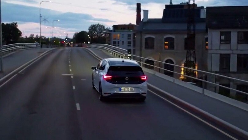 Volkswagen ID.4 VIDEO
