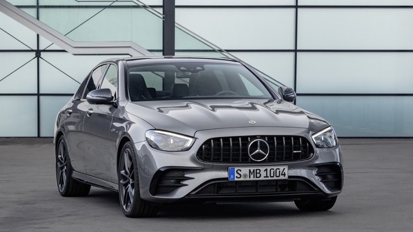 Mercedes-AMG E53 restyling, il nuovo volto della sportiva