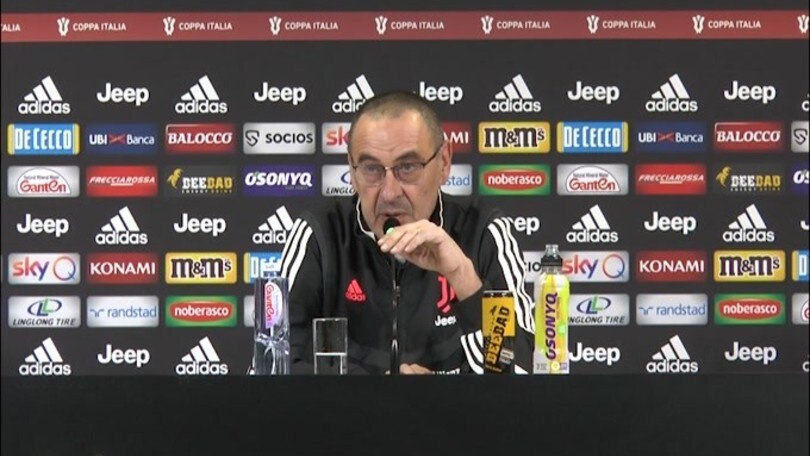 Sarri: "Valuteremo se far giocare Chiellini e Buffon"