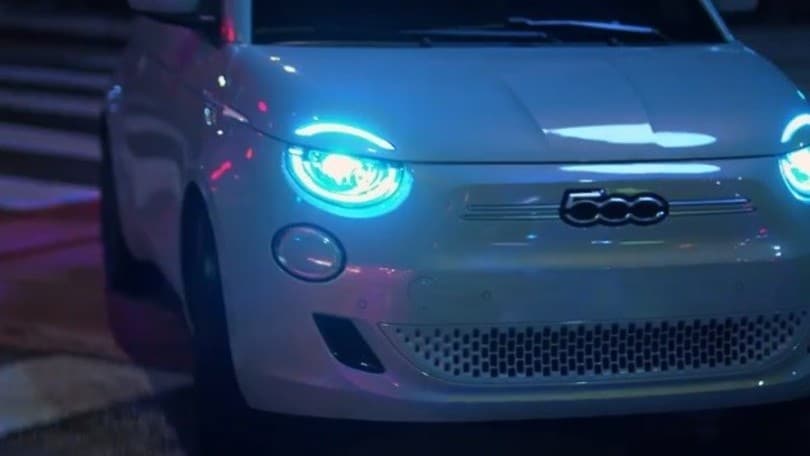 Fiat 500 elettrica Kartell: il video
