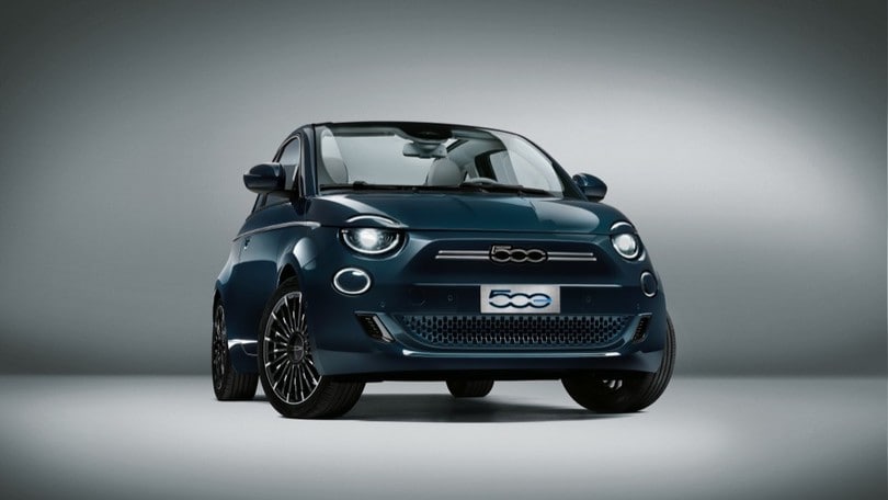 Ecco la Nuova Fiat 500 full electric: è l'auto più attesa del decennio