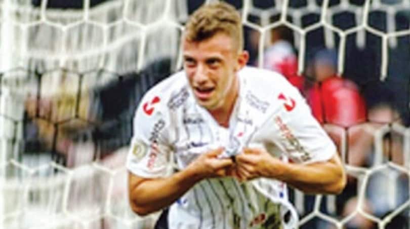 Torino, Cairo sfida Petrachi per Carlos Augusto