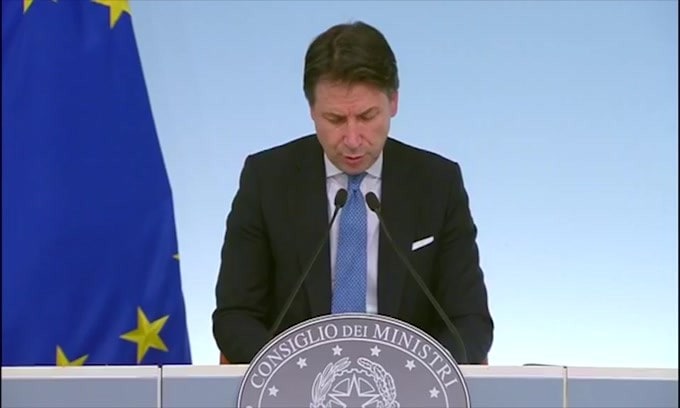 Conte: "Stop allo sport e al campionato di calcio"