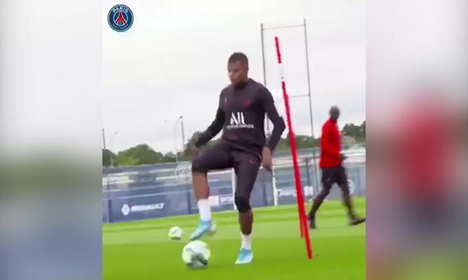 Psg, Mbappé si riunisce ai compagni di squadra
