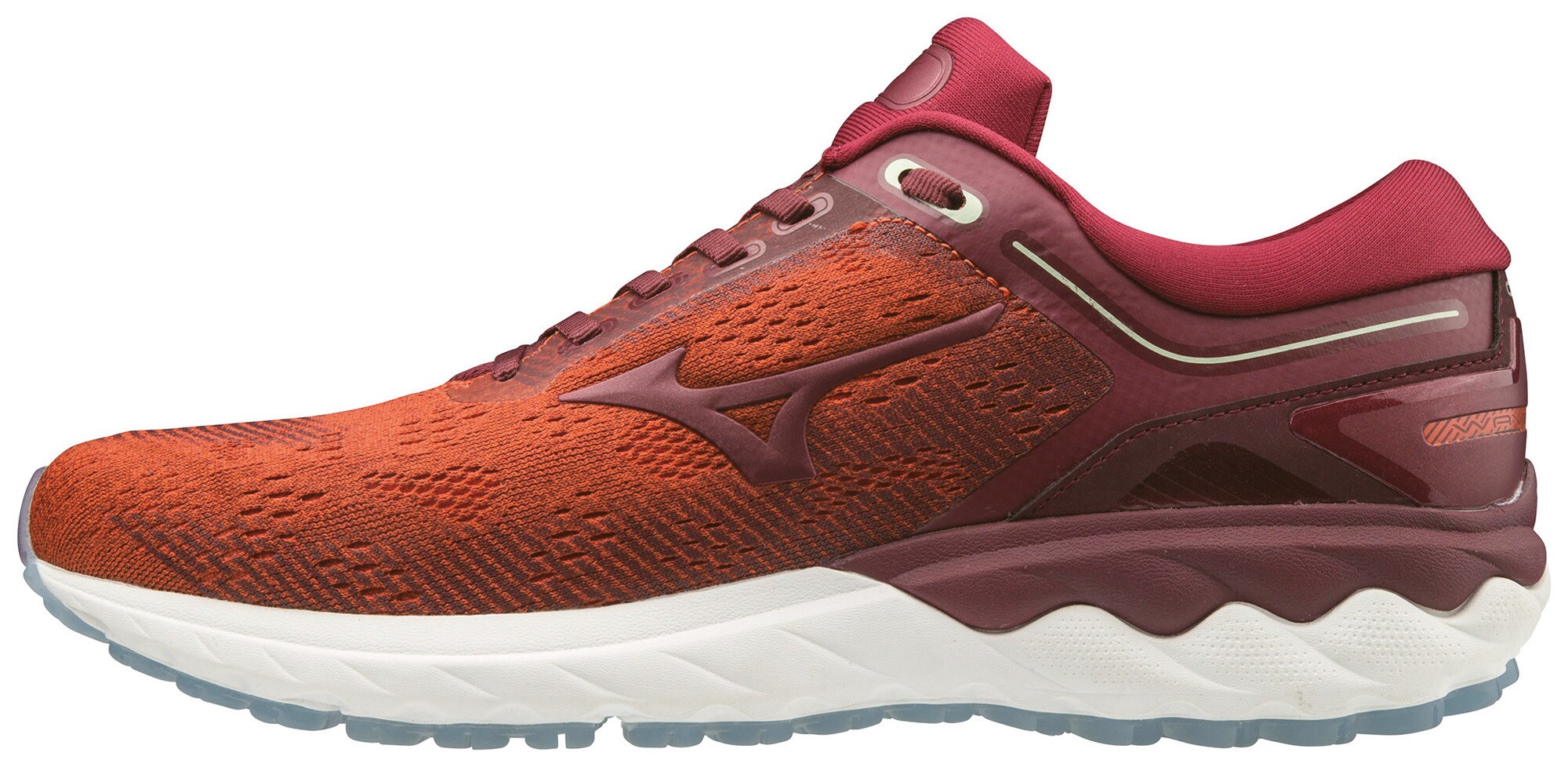 Mizuno Wake Skyrise, il nuovo modello per una corsa “fluttuante”
