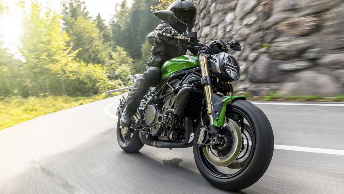 Benelli 752S la naked per tutti: motore e prezzo