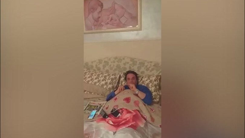 Eziolino Capuano a letto: "Restate a casa"