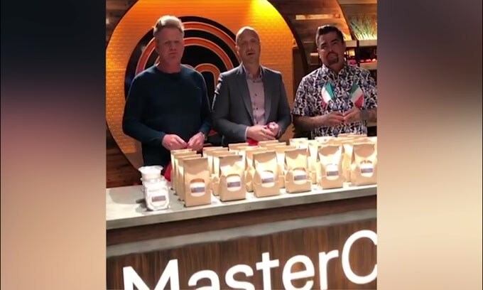 Joe Bastianich e Gordon Ramsay: "Forza Italia"