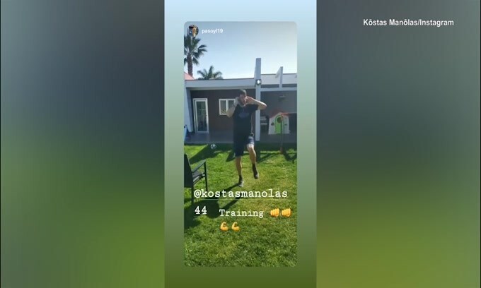Napoli, allenamento casalingo per Manolas