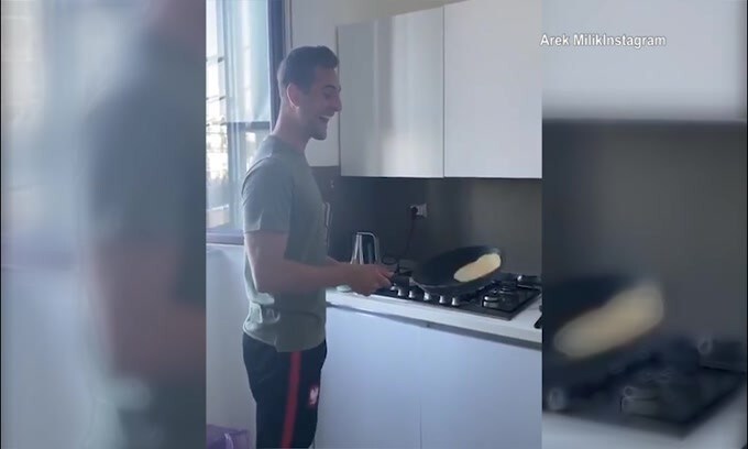 Milik, show ai fornelli