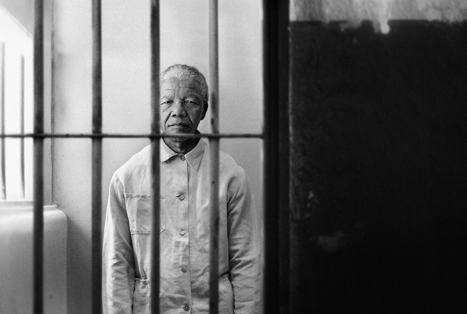 Nelson Mandela: per 27 anni in galera ha fatto un'ora di corsa. Fermo sul posto
