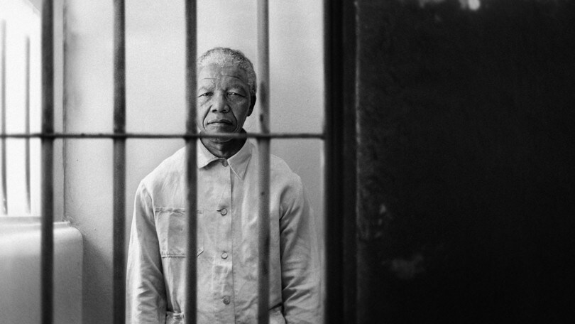 Nelson Mandela: per 27 anni in galera ha fatto un'ora di corsa. Fermo sul posto