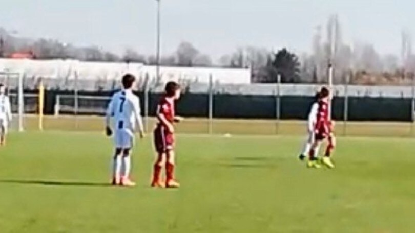 Top della stagione - Il gol di Roberto Tucci alla Juve di Cristiano Junior davanti a Georgina