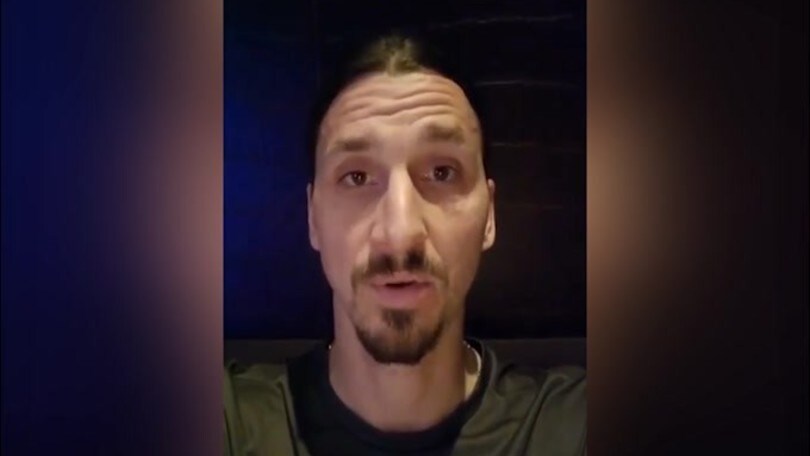 Ibrahimovic: "Diamo un calcio a questo virus"
