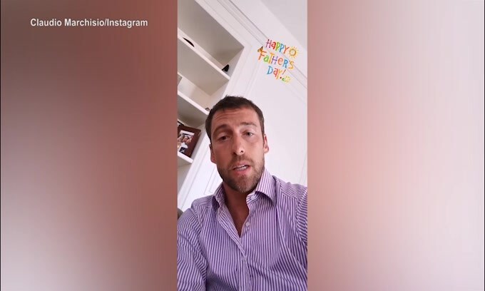 Marchisio e la festa del papà: "Auguri a tutti. Rimaniamo a casa con i figli"