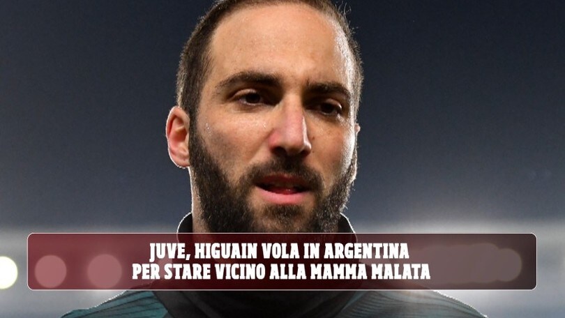 Juve, Higuain vola in Argentina per stare vicino alla mamma malata