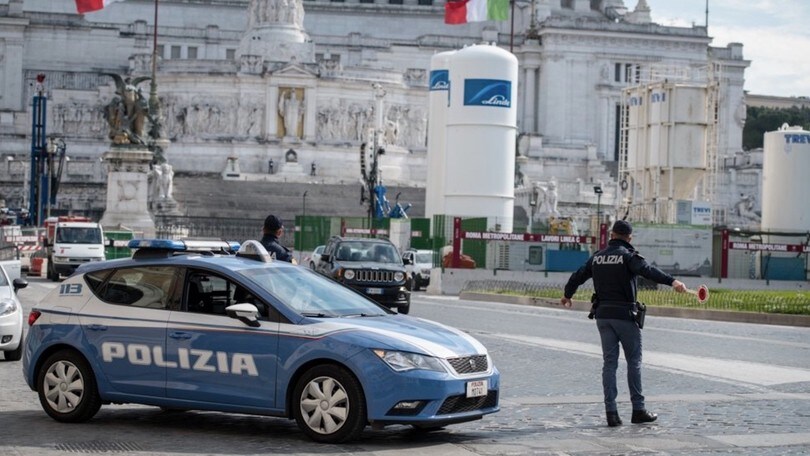 Coronavirus, Roma stringe: controlli per tutti i veicoli