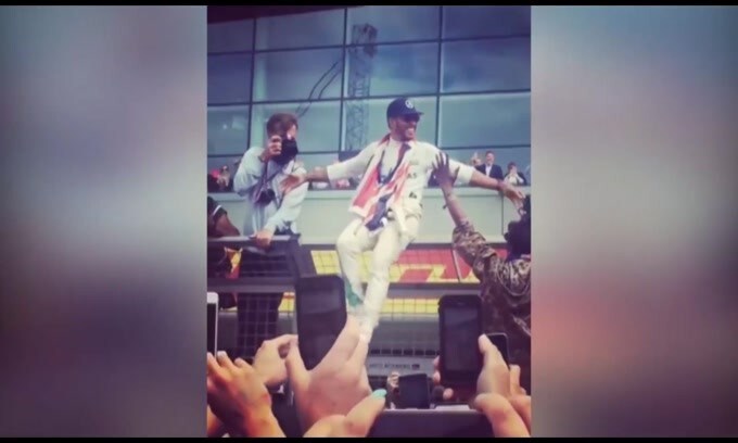 Coronavirus: Hamilton rassicura sulla sua salute