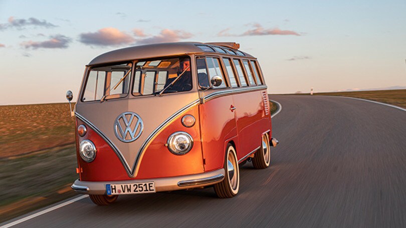 Volkswagen e-Bulli, il pulmino diventa elettrico