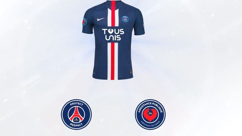 Coronavirus, il Psg vende una maglia speciale per sostenere gli ospedali