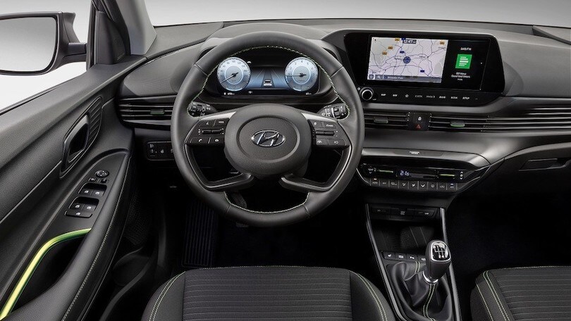Interni di nuova Hyundai i20: gli scatti