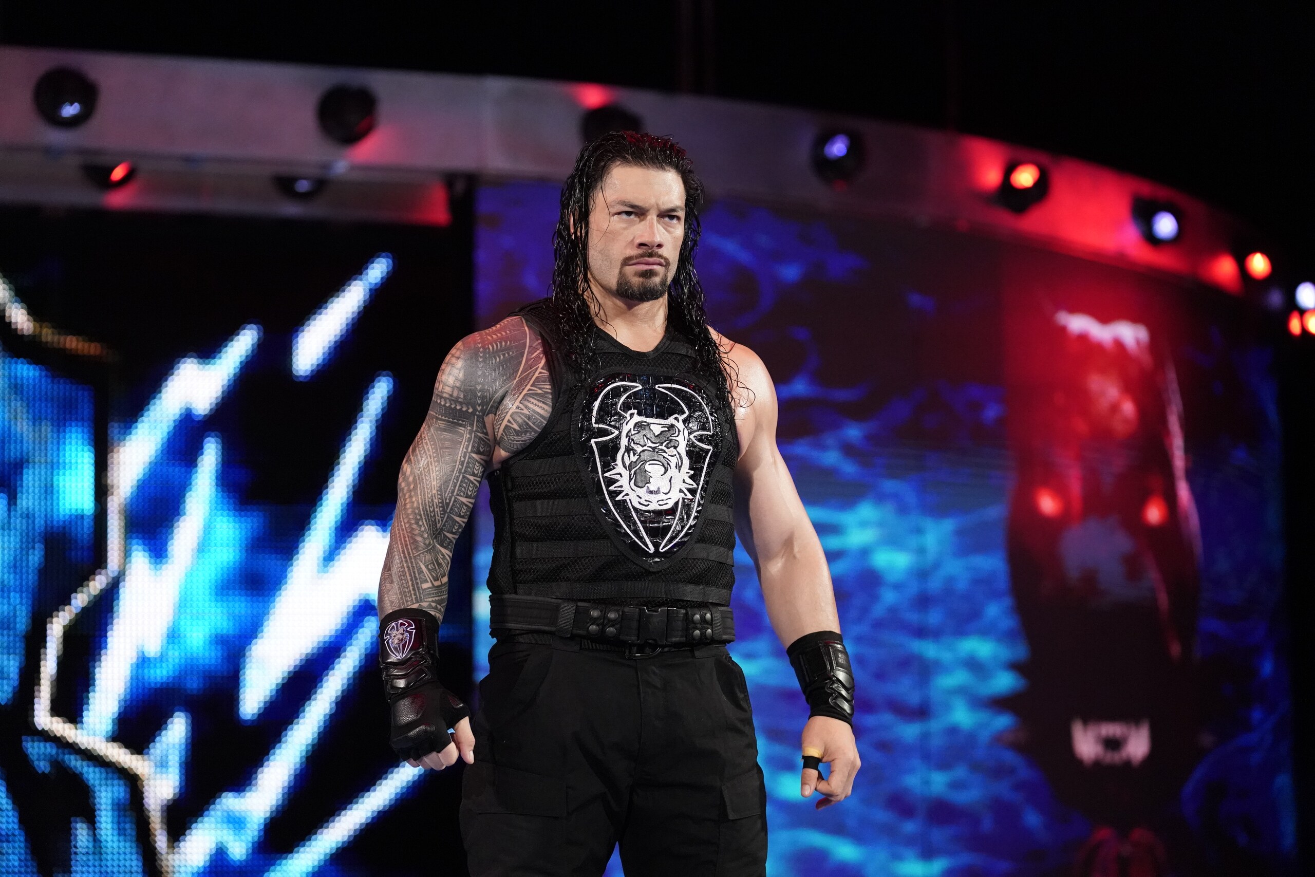 Coronavirus, Roman Reigns non partecipa a WrestleMania