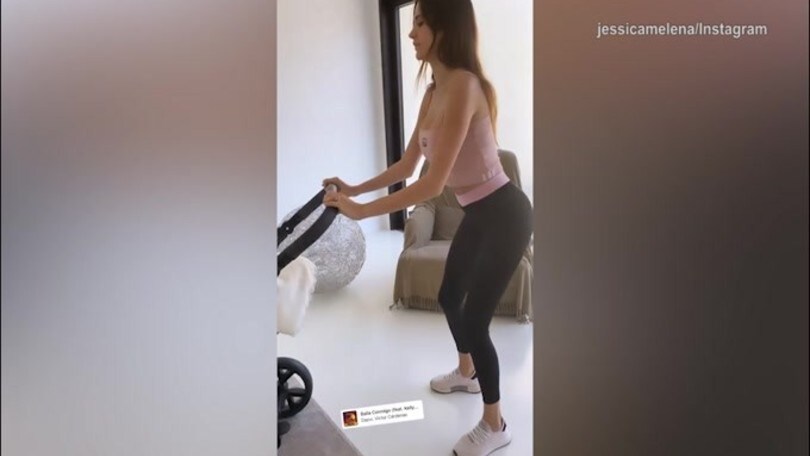 Jessica Malena, il passeggino per tonificare il corpo