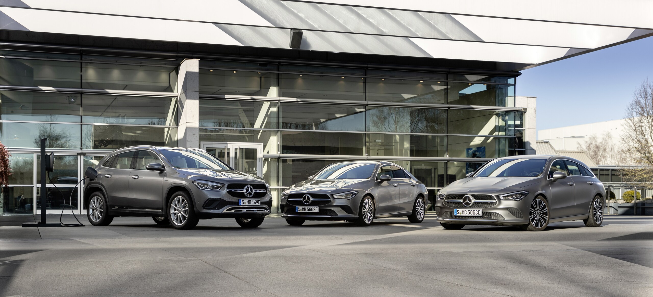 Mercedes, entro il 2022 completa la svolta elettrica