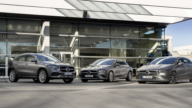 Mercedes, entro il 2022 completa la svolta elettrica