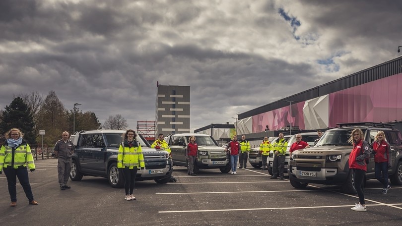 Jaguar e Land Rover, 160 mezzi per la Croce Rossa