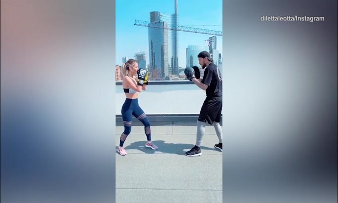 Diletta Leotta con il fidanzato: allenamento con i guantoni