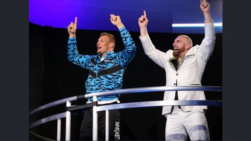 WWE, a WrestleMania 36 l'ex NFL Rob Gronkowski