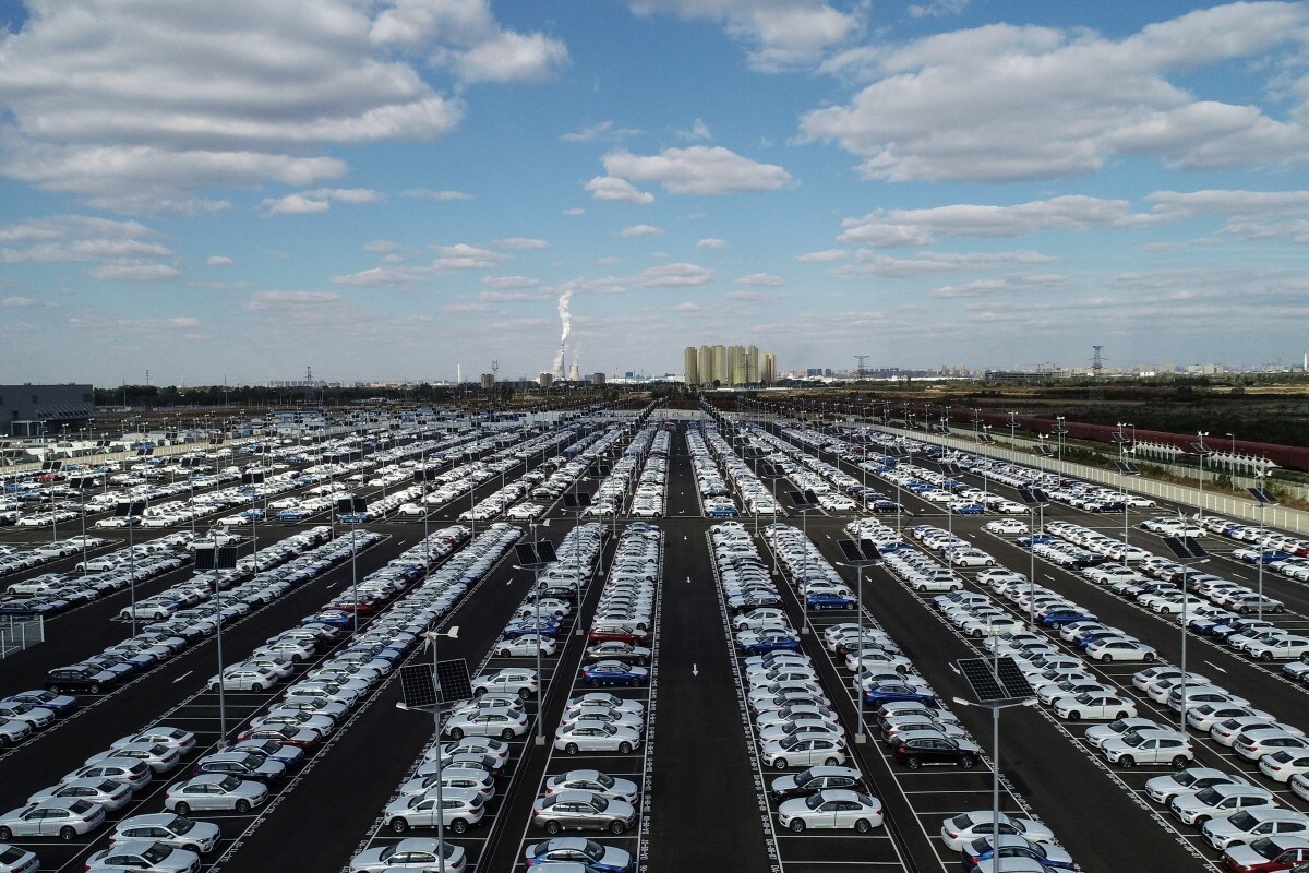 Cina, lezione a Italia e Europa: due anni di aiuti per l'auto elettrica