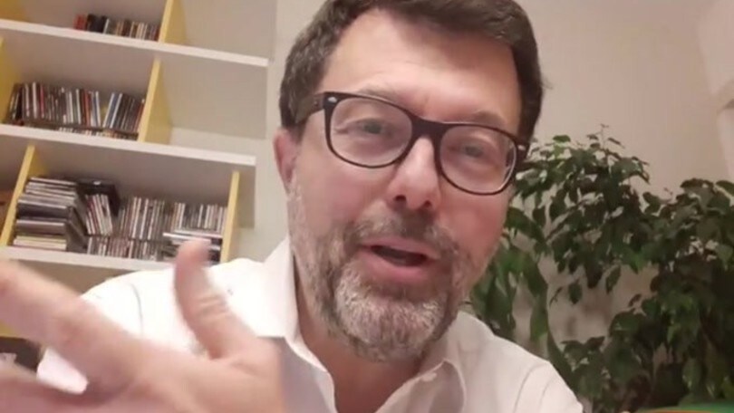 Casa Tuttosport. Ronaldo, la Juve e le balle. Moratti sogna Messi all'Inter