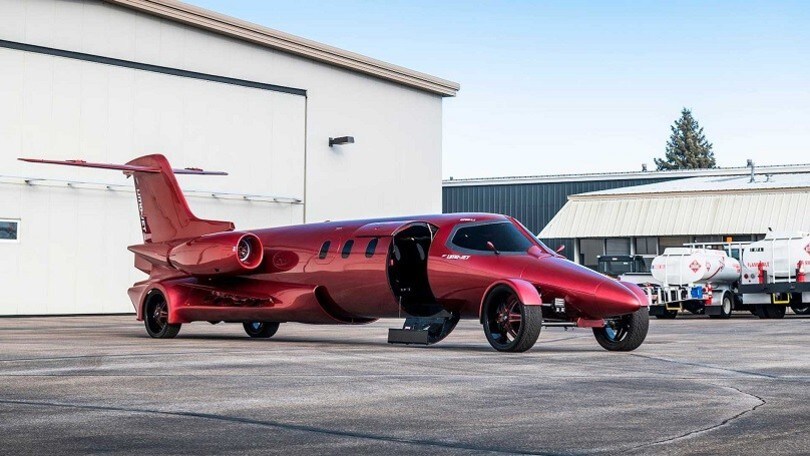 Limo-Jet: in vendita la limousine a forma di aereo