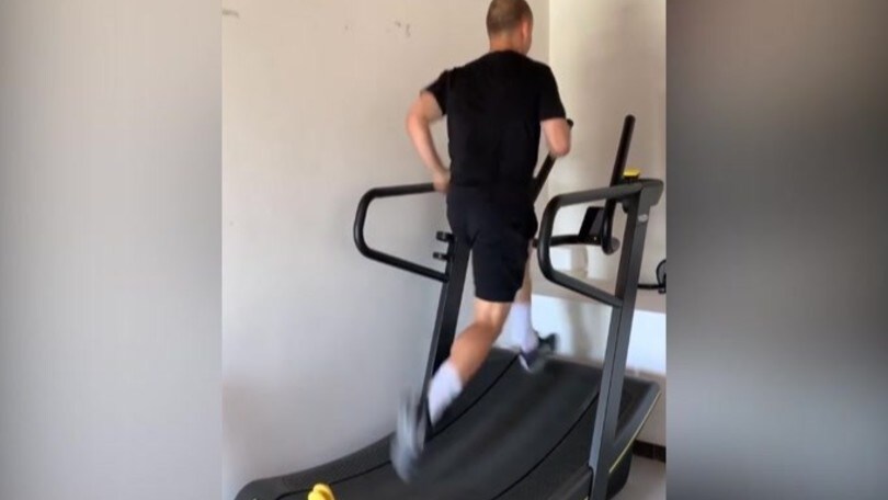 Lobotka, super scatto sul tapis roulant