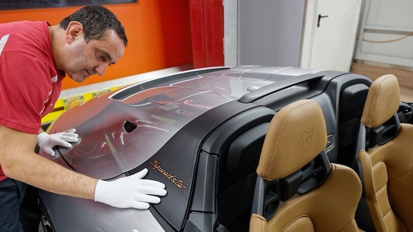 Porsche premia i dipendenti con bonus da 9 mila euro