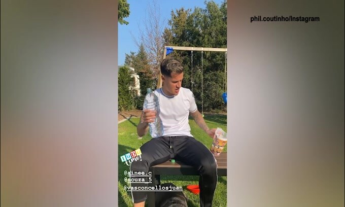 Coutinho rischia e  "sfida" l'acqua