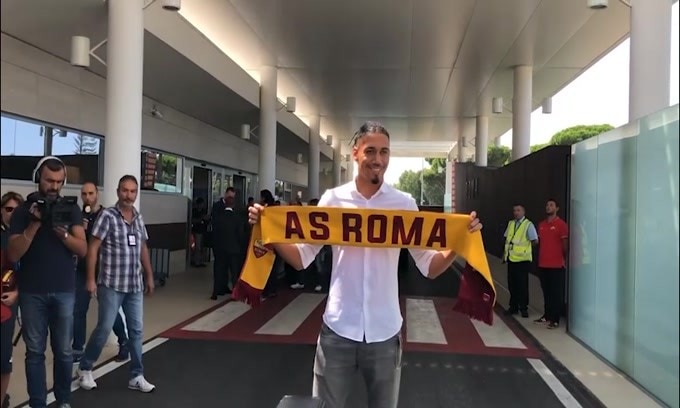 Roma-Smalling: il Coronavirus frena l'acquisto dei giallorossi