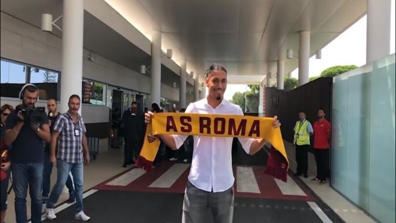 Roma-Smalling: il Coronavirus frena l'acquisto dei giallorossi