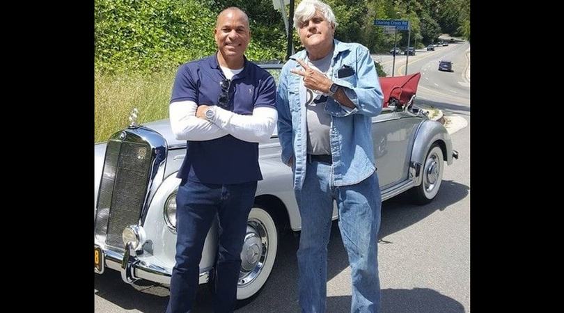 Mercedes del 1953 in panne, Jay Leno arriva in soccorso