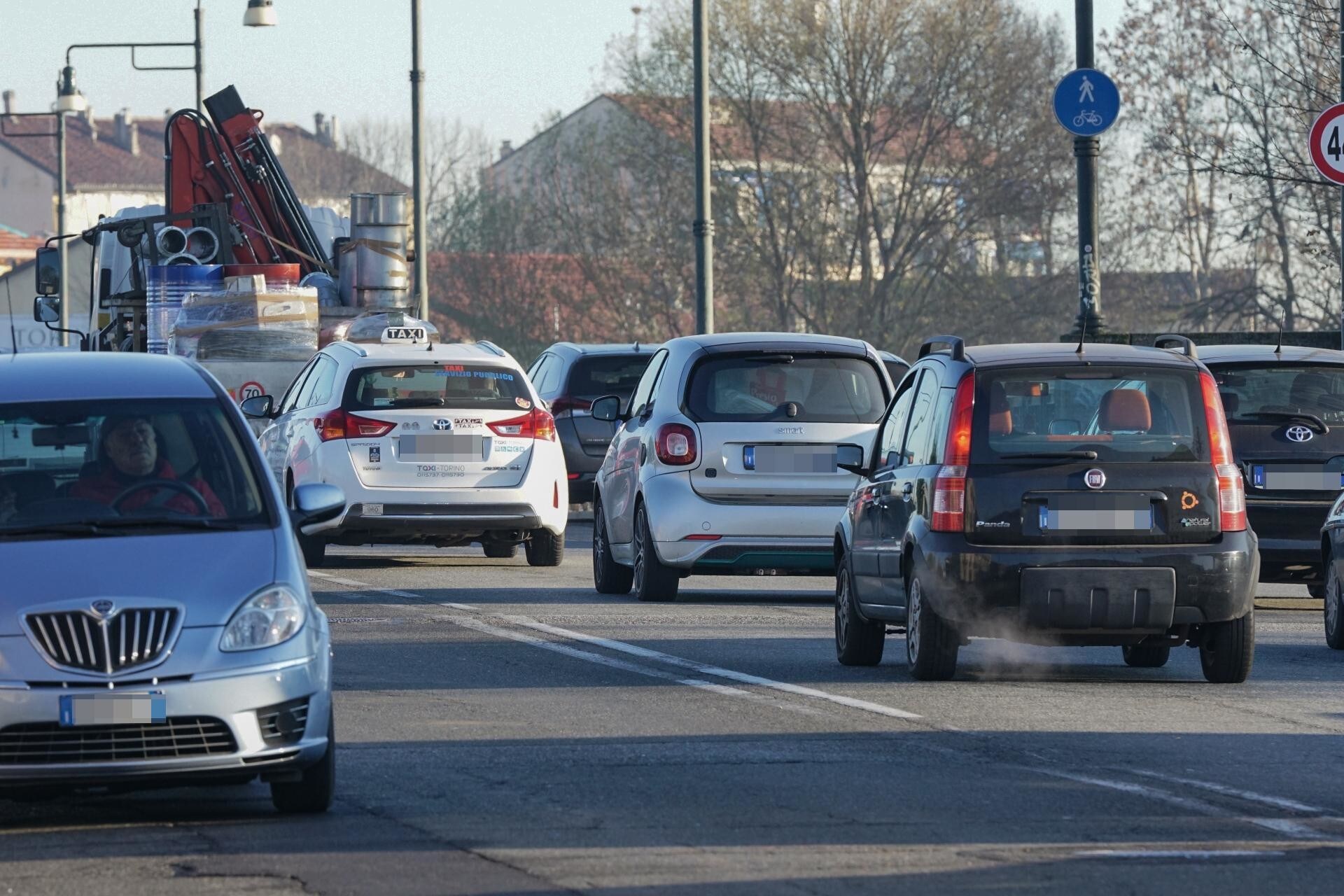 Mobilità post virus: torna prepotentemente l'auto di proprietà