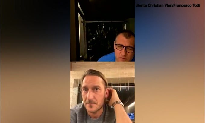 Totti scherza: "Zeman? Domani scale, ma lui è nascosto nel pozzo"