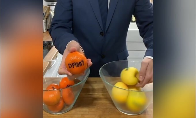 Ronaldo costretto a lavare i piatti